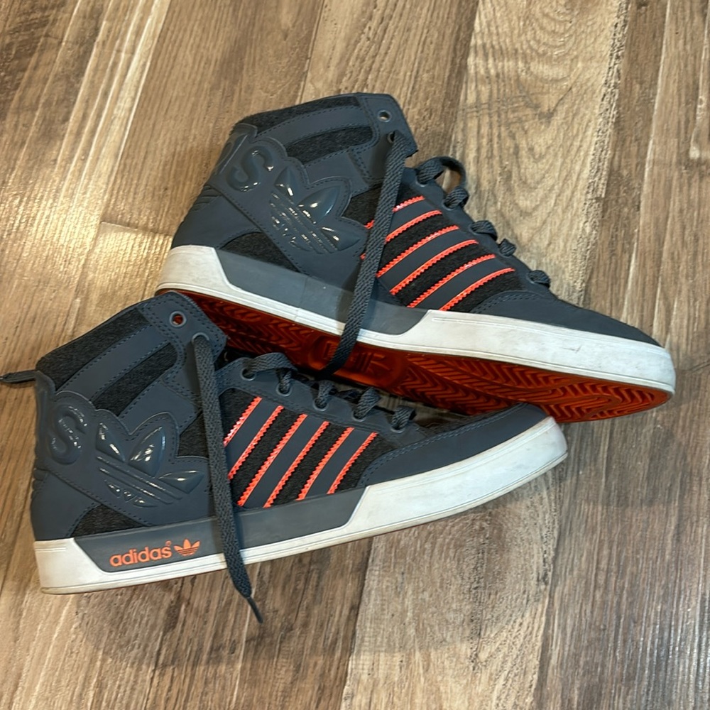 Adidas high top size 8 men’s